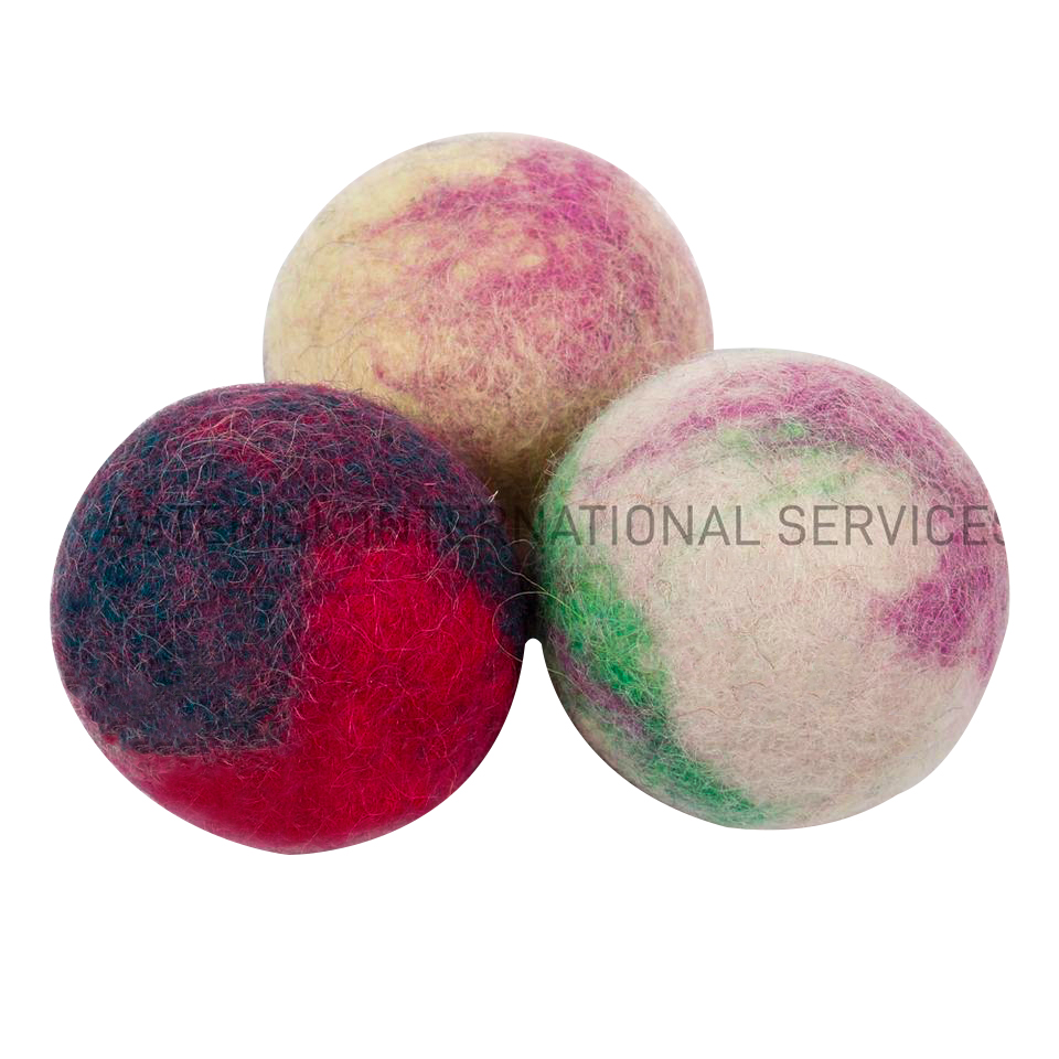 tye-dye-felt-balls
