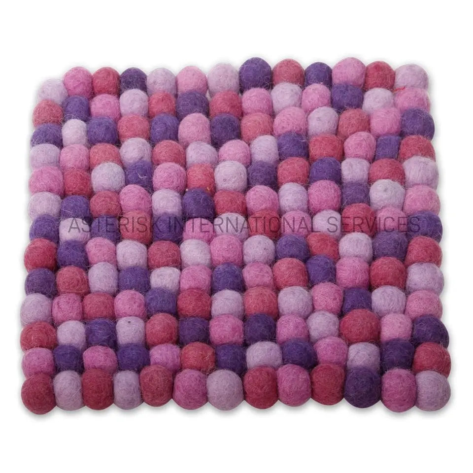 handmade-felt-ball-coaster